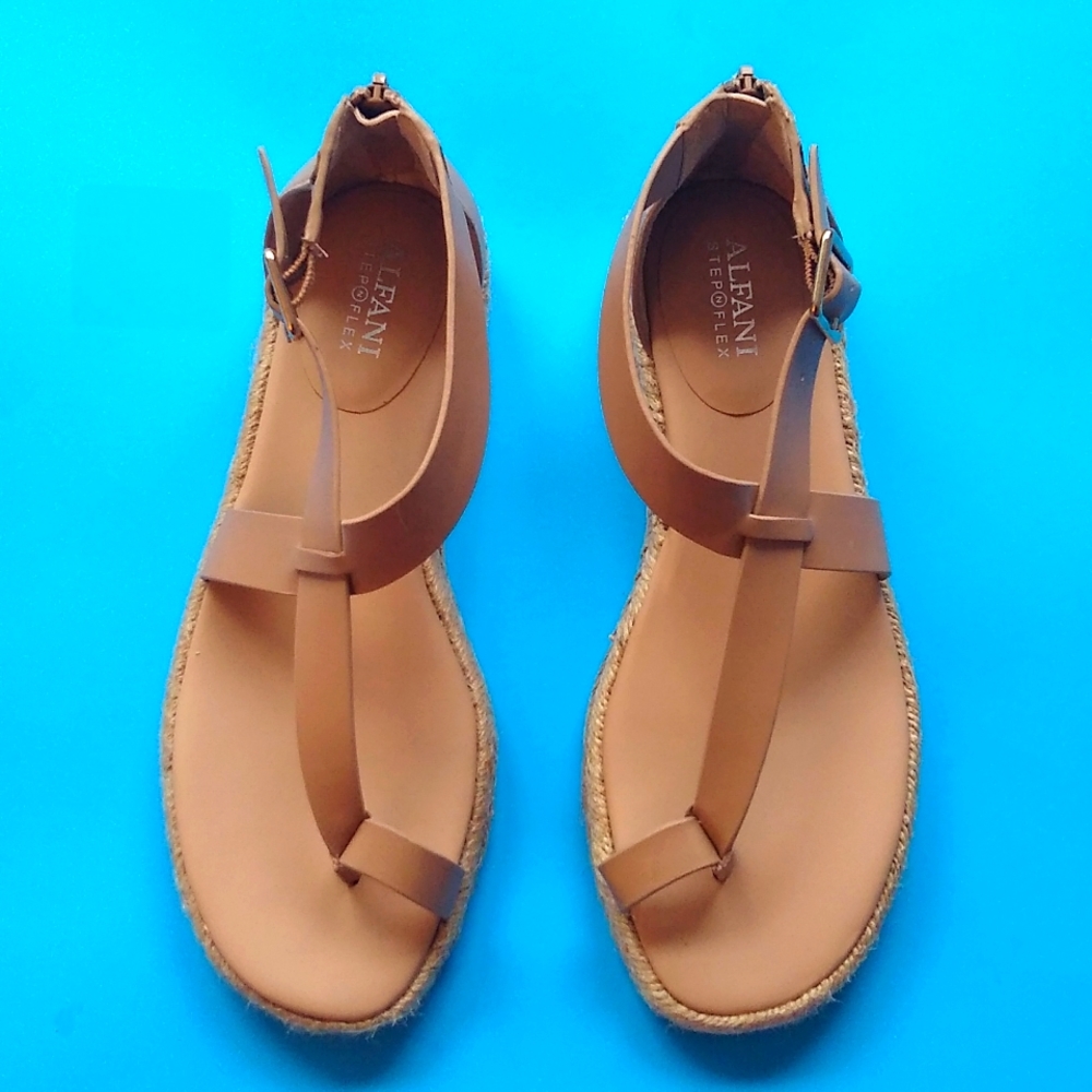 ALFANI "Moira" Espadrille. In "nude" with asymmetric faux leather straps. Sz 8.5